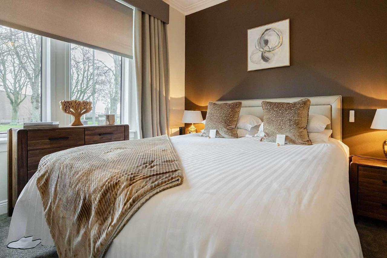 Carmel Apartments Falkirk Phòng bức ảnh