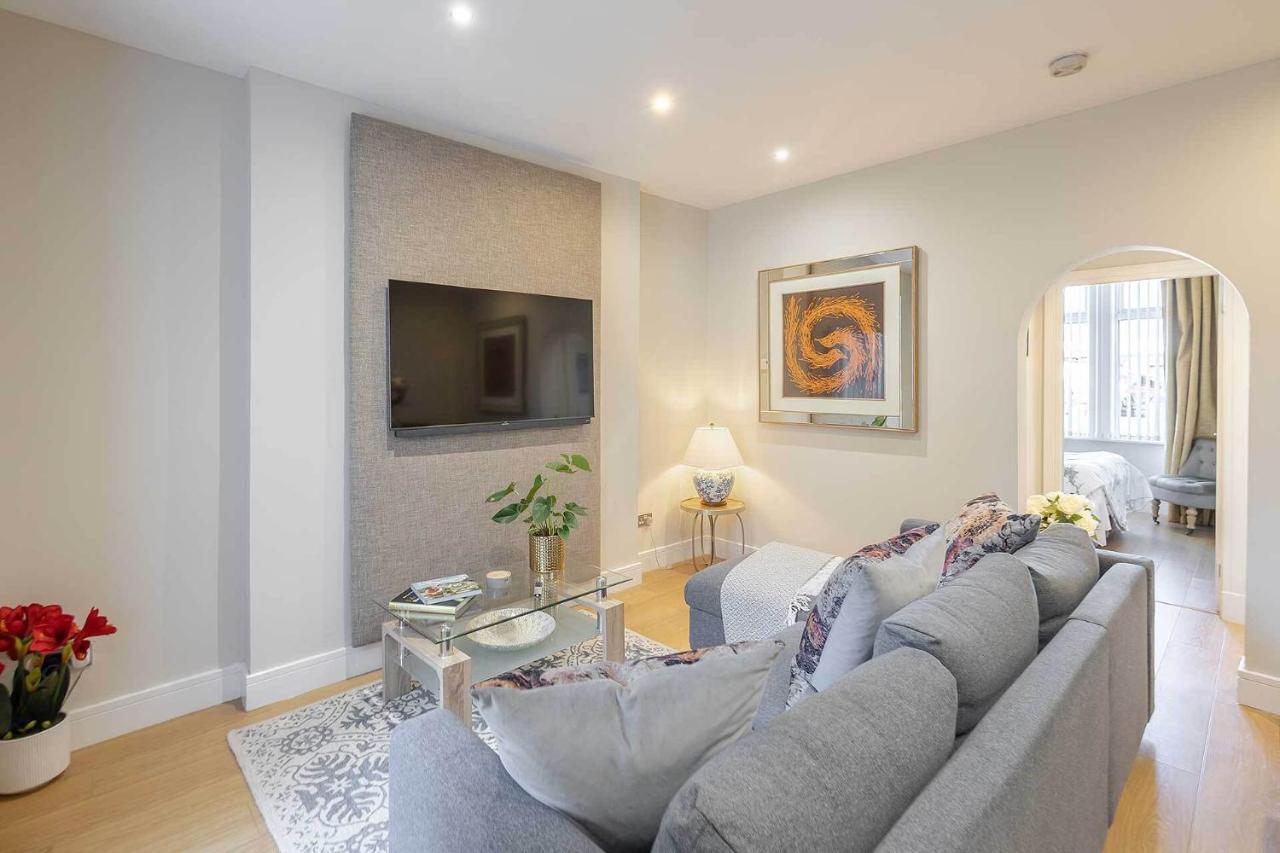 Carmel Apartments Falkirk Phòng bức ảnh
