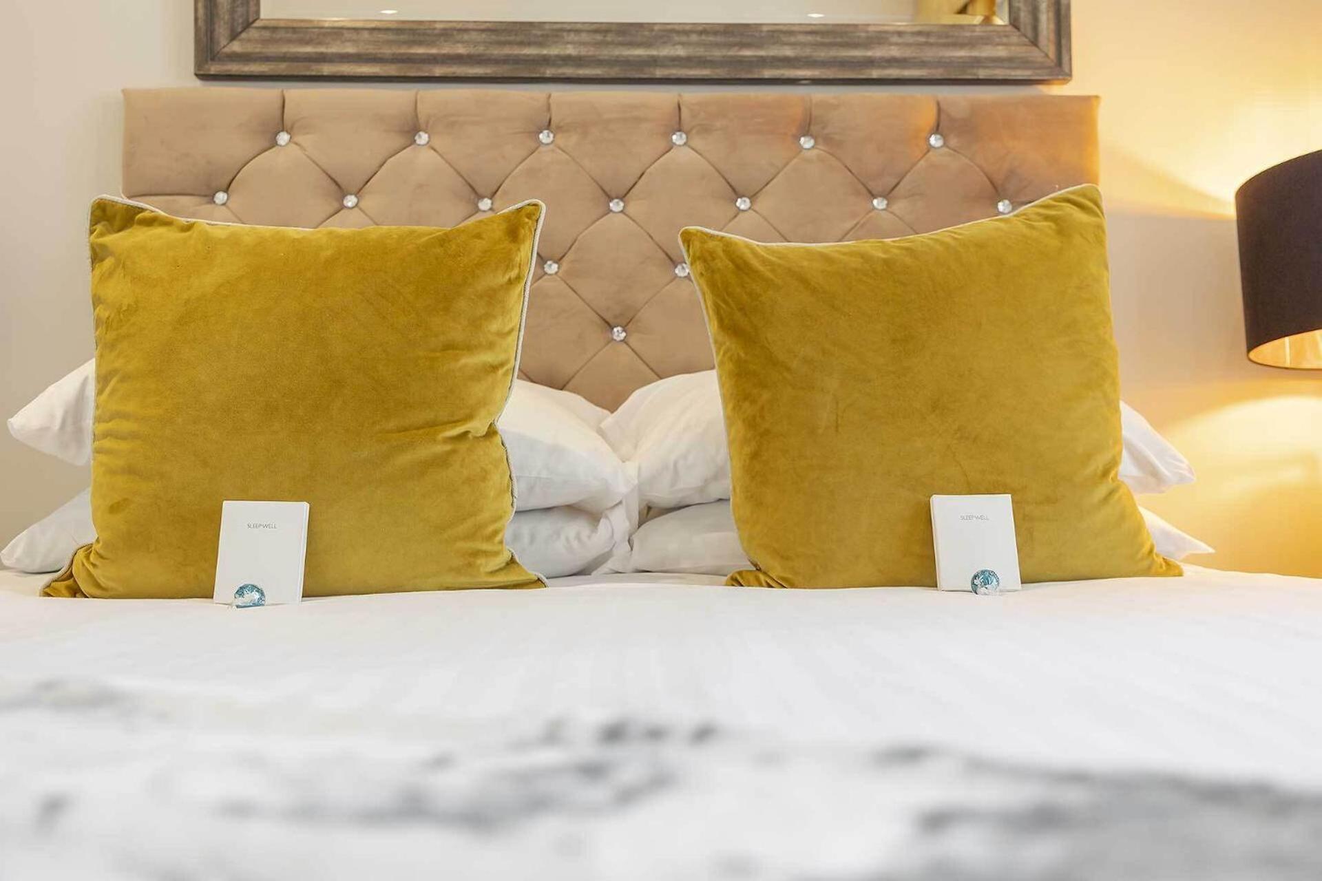 Carmel Apartments Falkirk Phòng bức ảnh