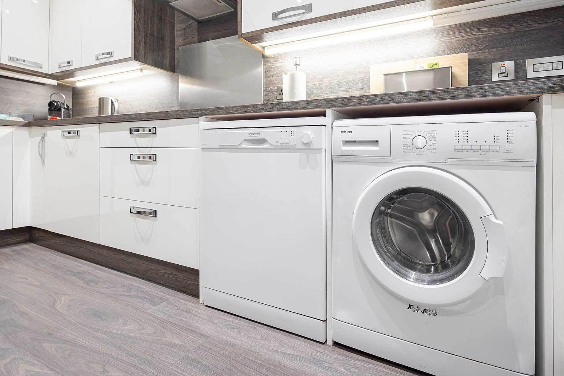 Carmel Apartments Falkirk Phòng bức ảnh