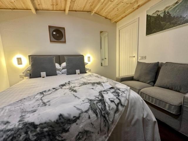 Carmel Apartments Falkirk Ngoại thất bức ảnh